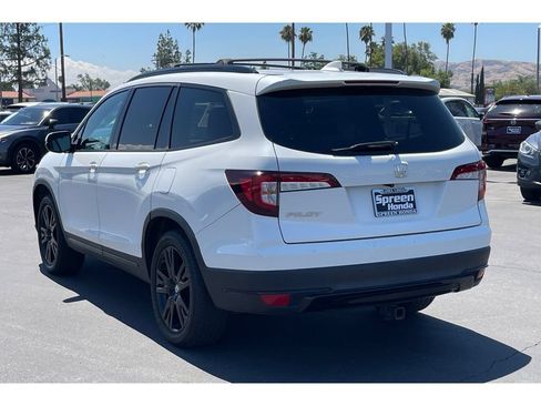 Used 2021 Honda Pilot Black Edition image 3
