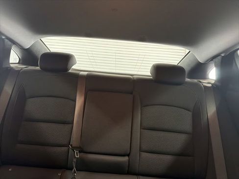 Used 2024 Chevrolet Malibu LT FWD image 19