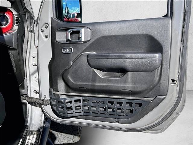 Used 2022 Jeep Gladiator Rubicon w/ LED Lighting Group AWD/4WD image 19