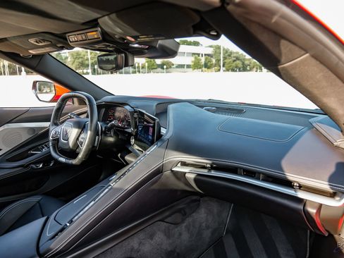 Used 2024 Chevrolet Corvette Z06 w/ Z07 Performance Package RWD image 44