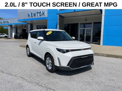 Used 2025 Kia Soul LX w/ LX Technology Package