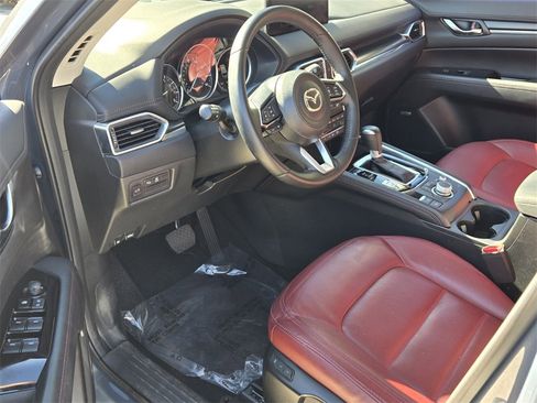 Used 2023 MAZDA CX-5 Carbon Edition image 11