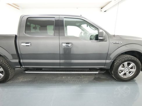 Used 2019 Ford F150 XLT w/ Equipment Group 302A Luxury AWD/4WD image 9