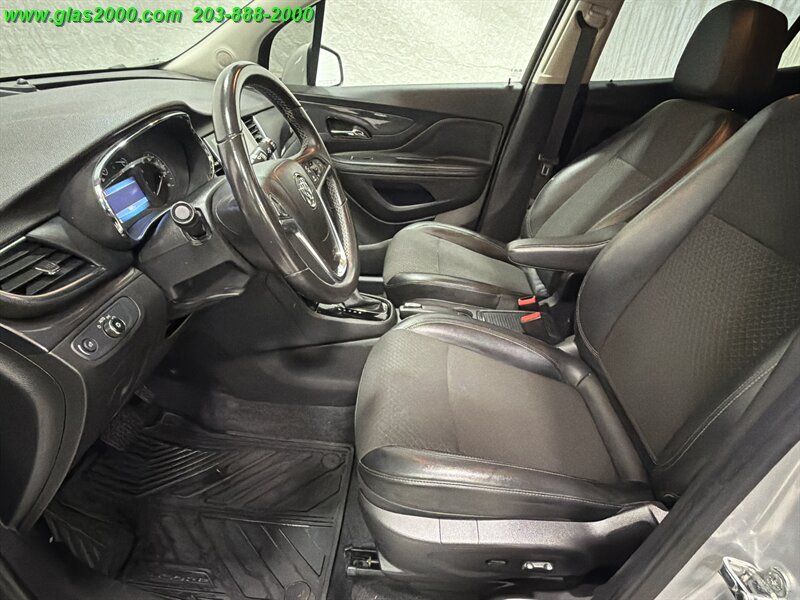 Used 2019 Buick Encore Preferred AWD/4WD image 23