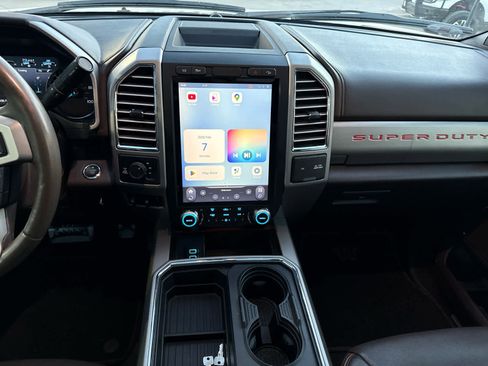 Used 2017 Ford F250 King Ranch w/ King Ranch Ultimate Package image 7