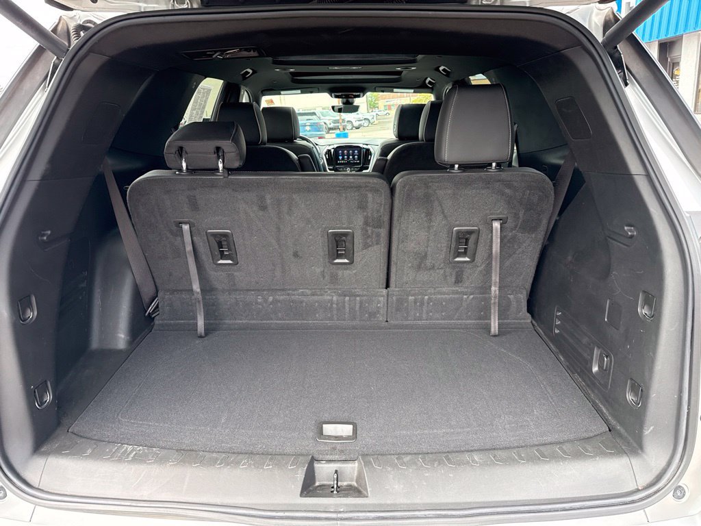 Used 2022 Chevrolet Traverse Premier w/ LPO, Floor Liner Package AWD/4WD image 35