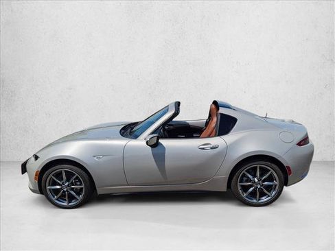 Used 2023 MAZDA MX-5 Miata Grand Touring w/ Weather Package RWD image 8