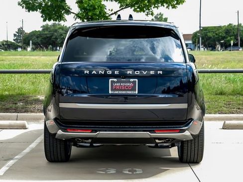 New 2026 Land Rover Range Rover Long Wheelbase Autobiography AWD/4WD image 13