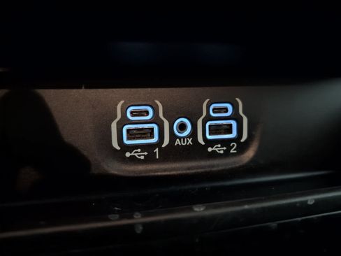 Used 2022 RAM 1500 Rebel w/ Night Edition image 22