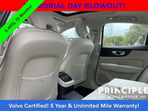 Certified 2024 Volvo S60 T8 Plus AWD/4WD image 33