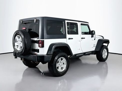 Used 2014 Jeep Wrangler Unlimited Sport w/ Quick Order Package 24S AWD/4WD image 5