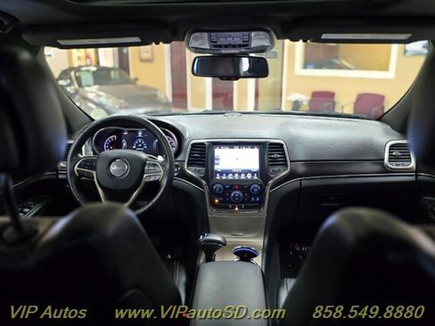Used 2014 Jeep Grand Cherokee Limited w/ Luxury Group II image 19