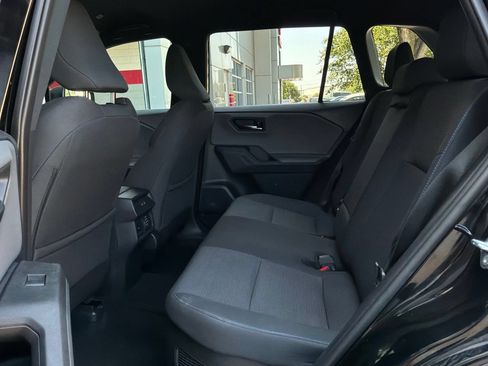 Used 2026 Toyota RAV4 SE AWD/4WD image 12