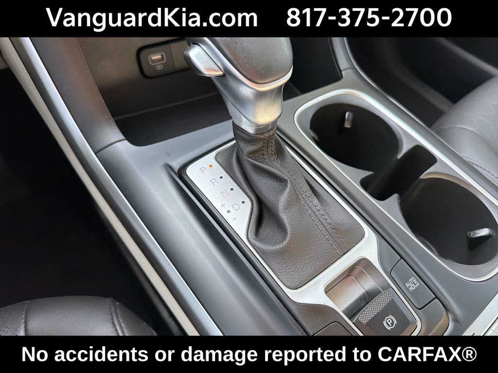 Certified 2022 Kia Carnival LX FWD image 23