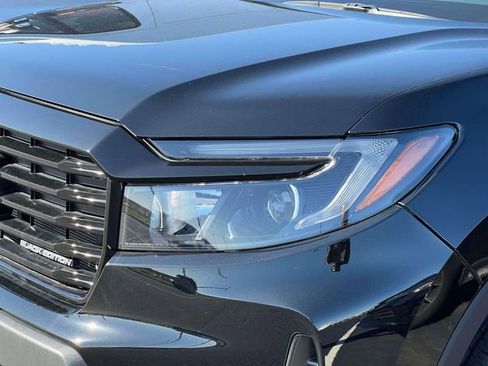 Used 2023 Honda Ridgeline Black Edition image 8