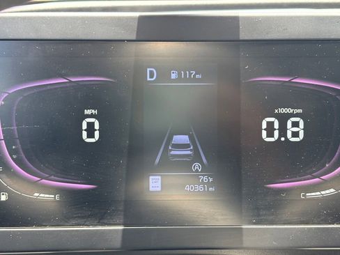 Used 2024 Kia Niro EX Touring FWD image 18
