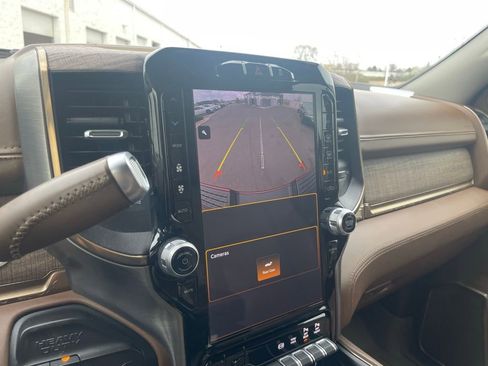 Used 2023 RAM 2500 Limited image 17