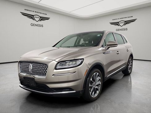 Used 2021 Lincoln Nautilus Reserve AWD/4WD image 1