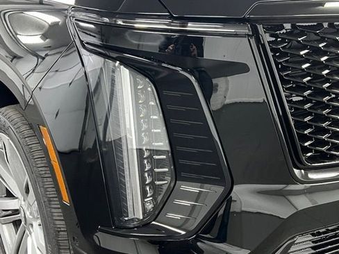 New 2026 Cadillac Escalade ESV Sport w/ Touring Package image 10