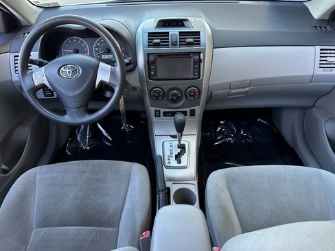 Used 2013 Toyota Corolla LE w/ Premium Pkg FWD image 15