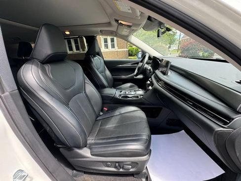 Used 2023 INFINITI QX60 Luxe w/ Cargo Package AWD/4WD image 11