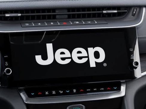 New 2026 Jeep Grand Cherokee L 4WD image 18