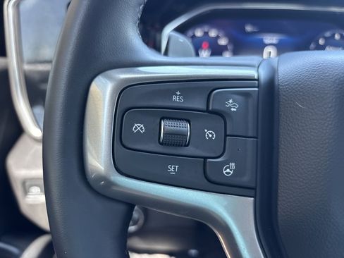 Used 2025 Chevrolet Silverado 1500 LT AWD/4WD image 26