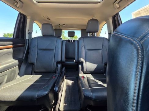 Used 2014 Toyota Highlander Limited Platinum AWD/4WD image 31