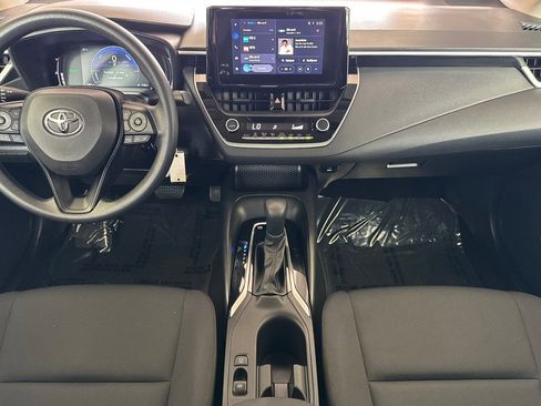 Used 2026 Toyota Corolla LE image 12