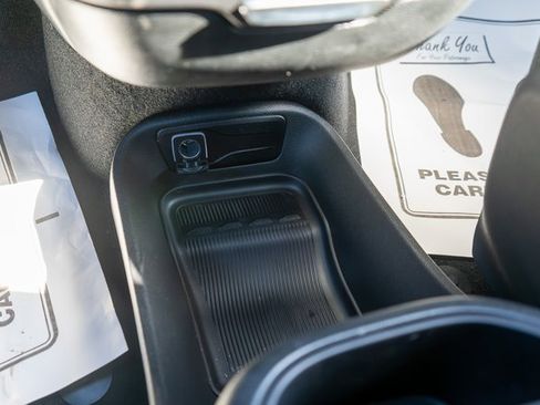 New 2026 Chrysler Pacifica Select image 25