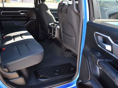 Used 2020 RAM 1500 Big Horn AWD/4WD image 17