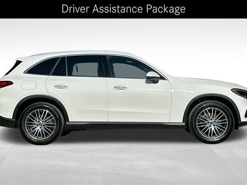 Certified 2026 Mercedes-Benz GLC 300 image 4