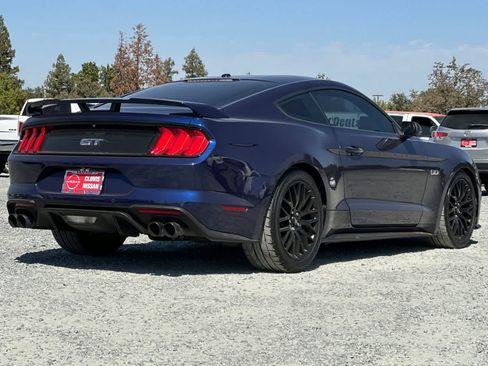Used 2018 Ford Mustang GT w/ GT Performance Package RWD image 3
