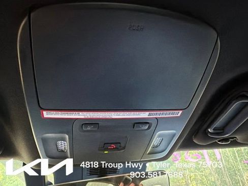 Used 2025 Toyota Camry SE FWD image 24