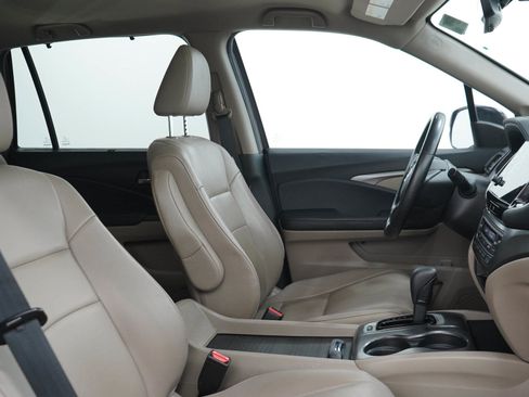 Used 2019 Honda Pilot EX-L image 11