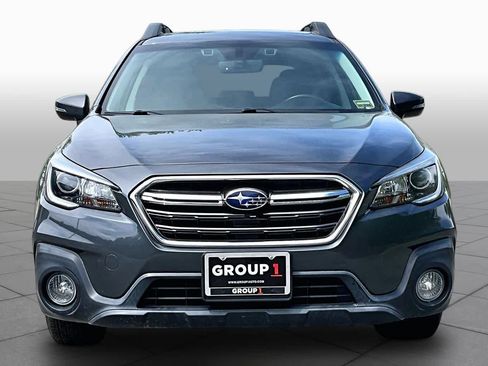 Used 2018 Subaru Outback 2.5i Premium AWD/4WD image 4