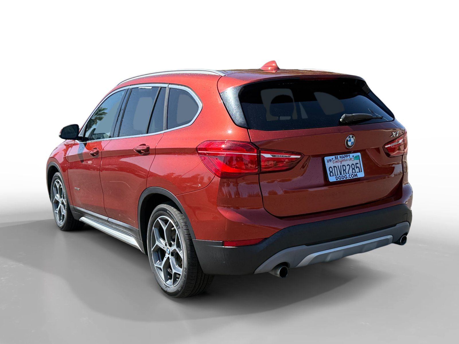 Used 2018 BMW X1 xDrive28i AWD/4WD image 3