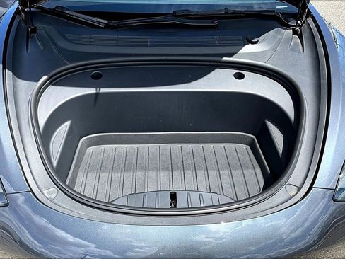 Used 2023 Tesla Model 3 Standard Range RWD image 30