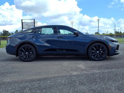 New 2026 Toyota Crown Nightshade image 2