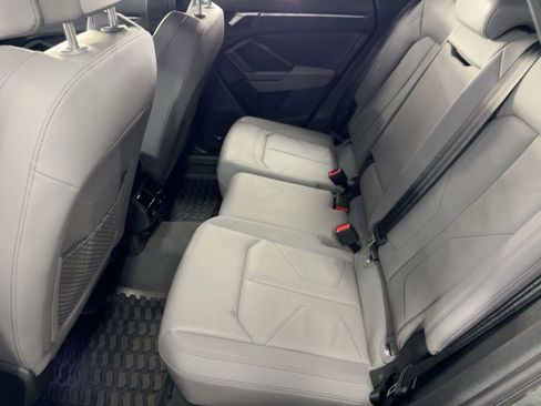 Used 2025 Audi Q3 2.0T Premium w/ Convenience Package image 15