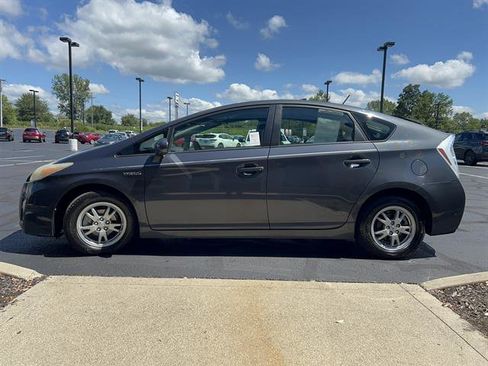 Used 2011 Toyota Prius One image 4