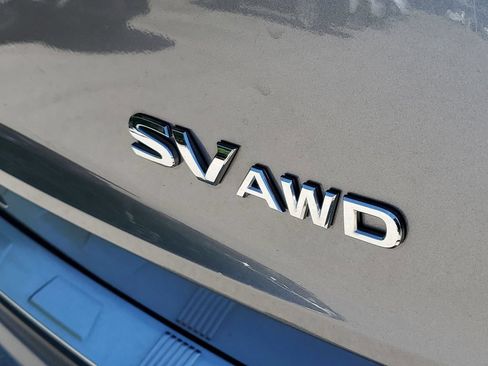Used 2023 Nissan Rogue SV AWD/4WD image 6
