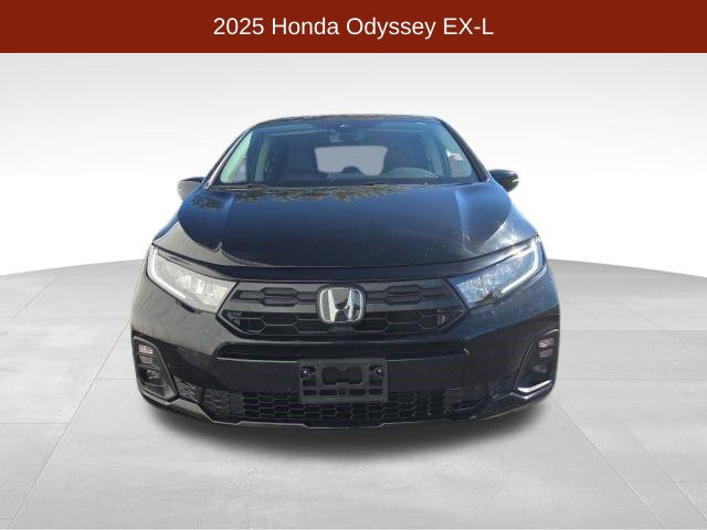 Used 2025 Honda Odyssey EX-L image 2
