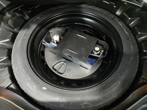 Used 2008 Mercedes-Benz S 550 4MATIC image 31