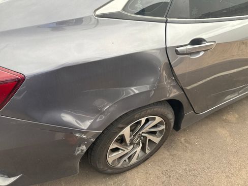 Used 2017 Honda Civic EX image 9