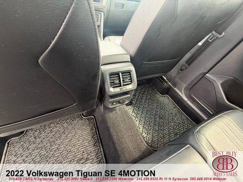 Used 2022 Volkswagen Tiguan SE AWD/4WD image 13