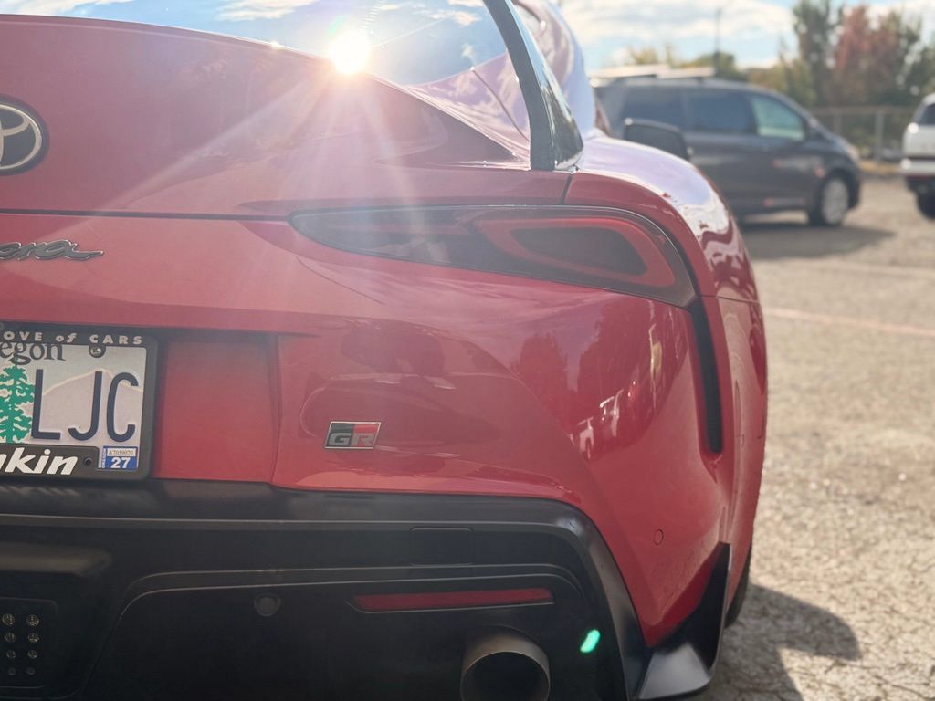 Used 2020 Toyota Supra RWD image 6