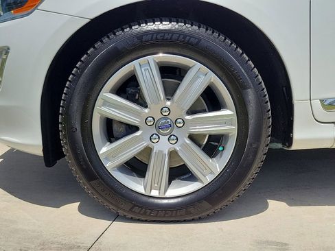 Used 2016 Volvo XC60 T6 Platinum w/ Climate Package AWD/4WD image 3