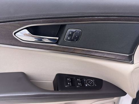 Used 2016 Lincoln MKX Reserve w/ Technology Package image 14