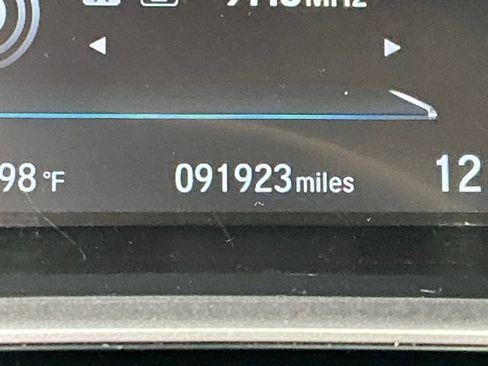Used 2017 Honda CR-V EX image 16
